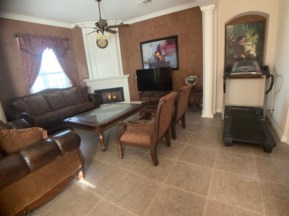 Luxhome Suites N Villa Riverside Exterior photo